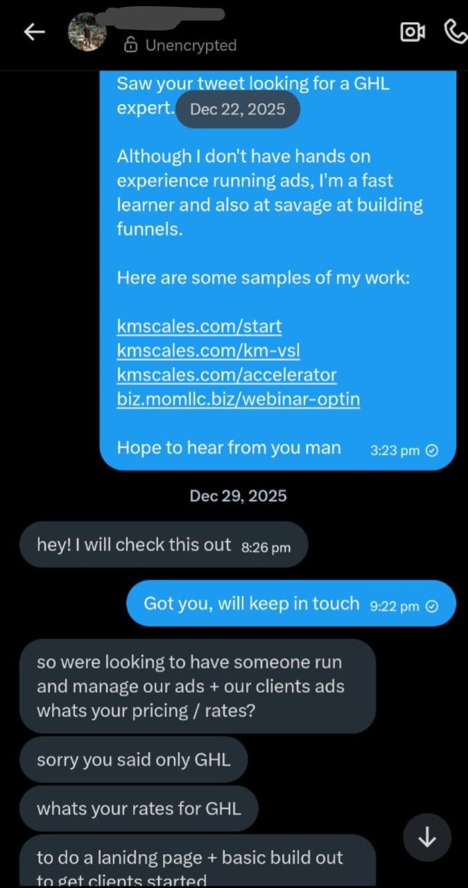 Chat conversation about running ads, building funnels and rates